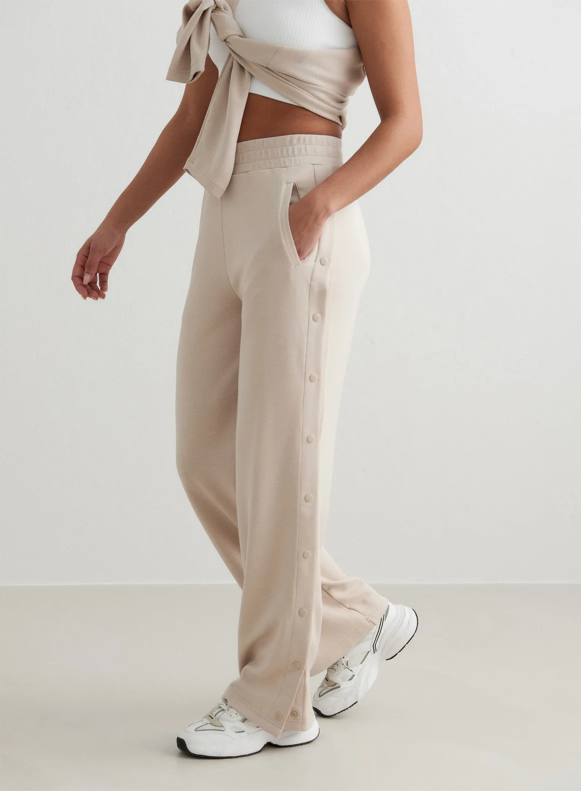 Café Au Lait Comfy Modal Buttoned Pants