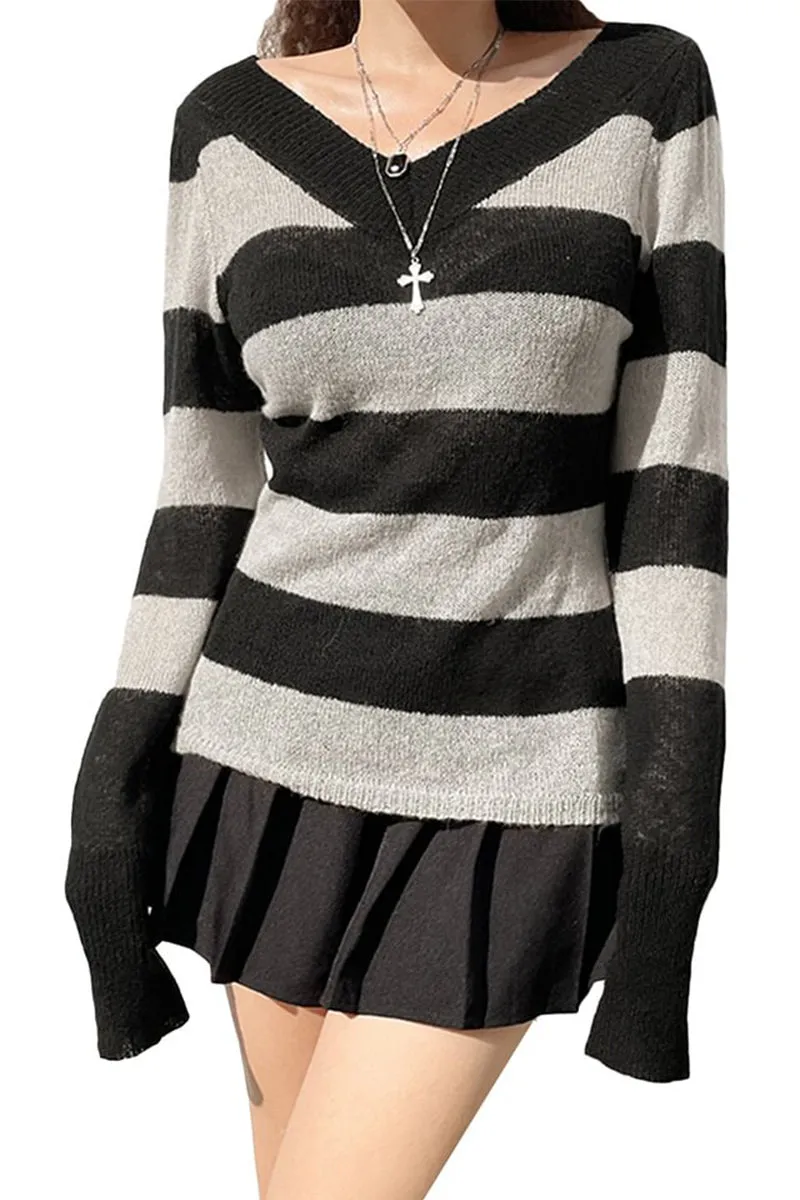 HWS1218 Striped V-Neck Sweater