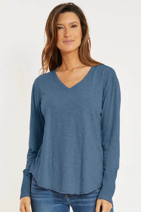 Long Sleeve Waffle Mix V-Neck Top in Dark Pewter