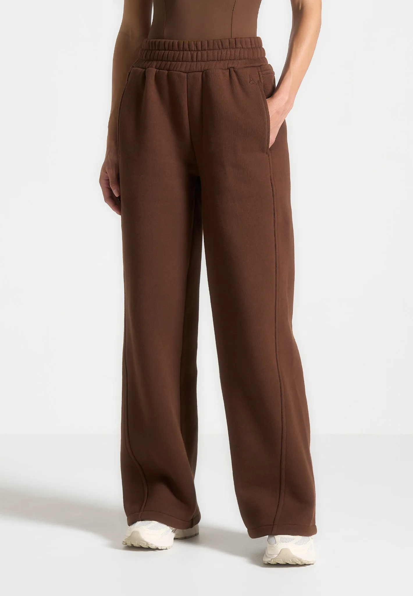 Éternelle Relaxed Joggers - Brown