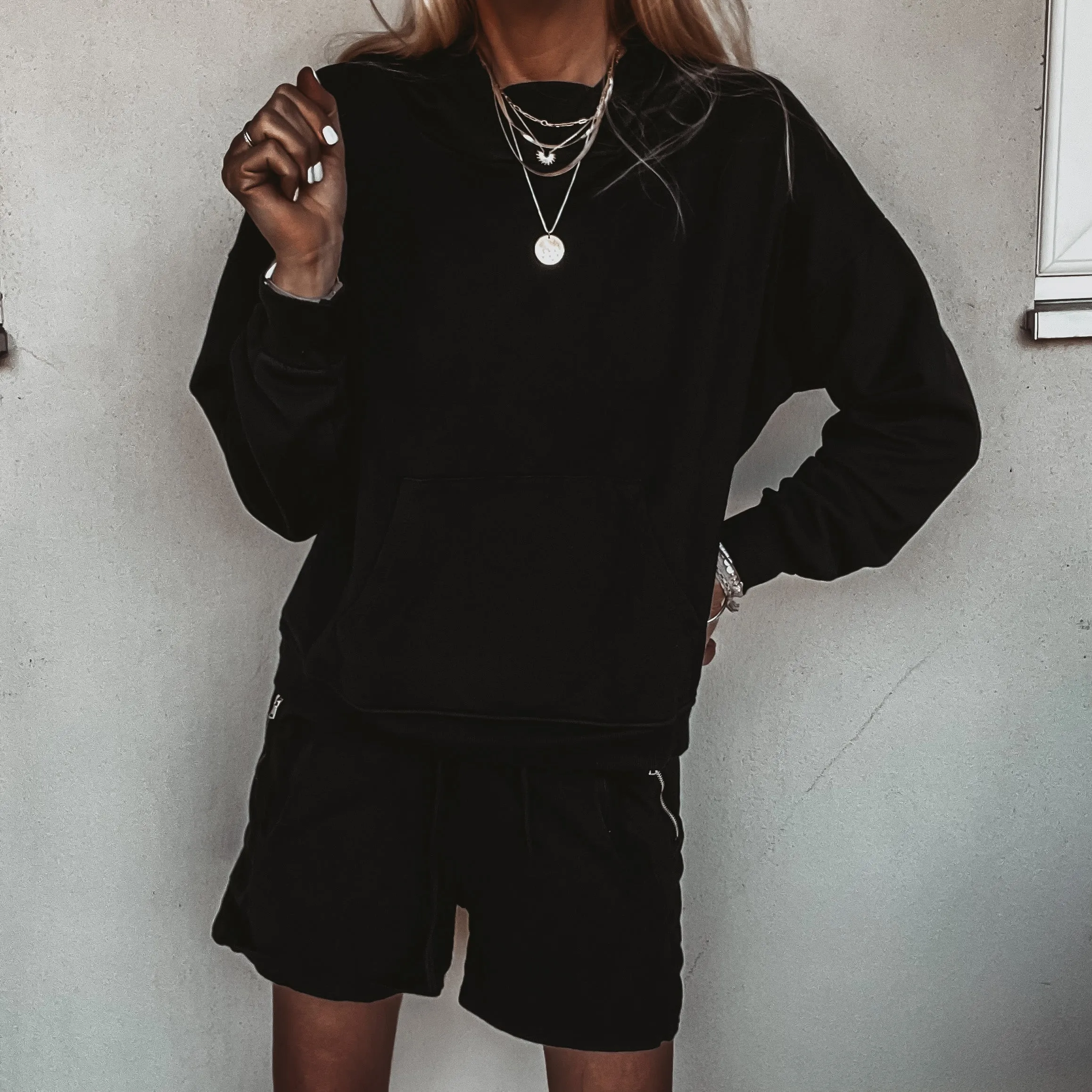 ULTIMATE BLACK super slouchy relaxed hoody *NEW*