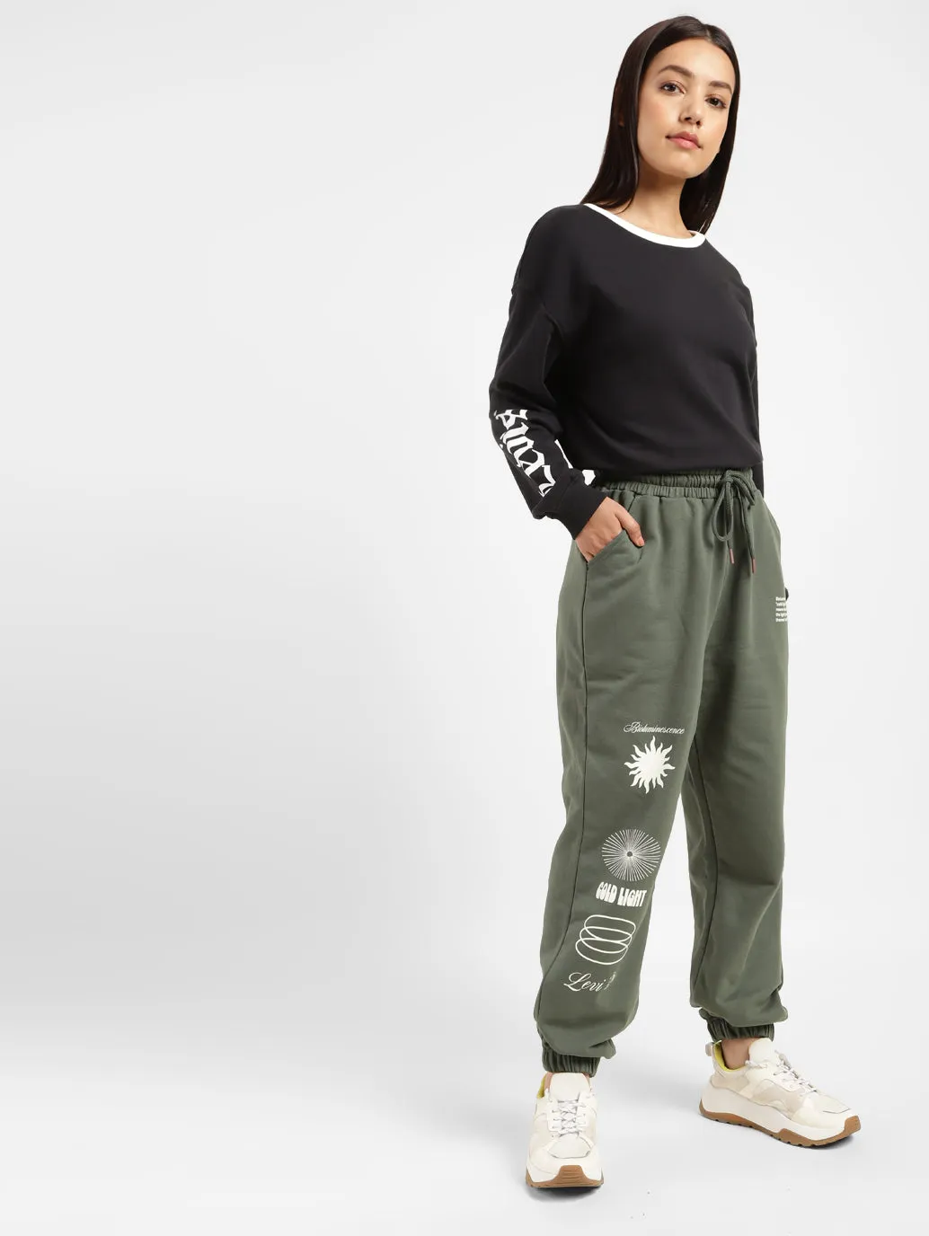 Women's High Rise Relaxed Fit Joggers